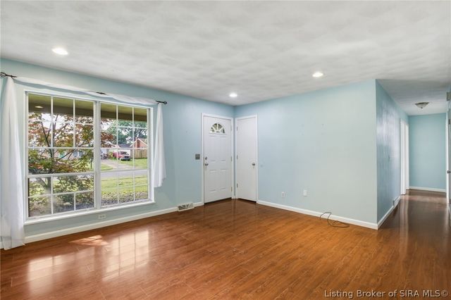 1620 Idlewood Drive, Clarksville, IN 47129