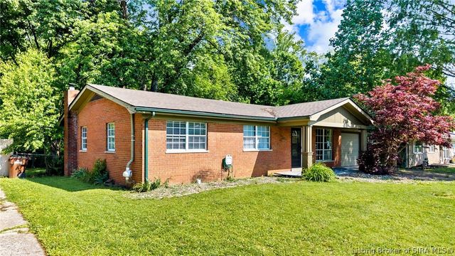 1620 Idlewood Drive, Clarksville, IN 47129