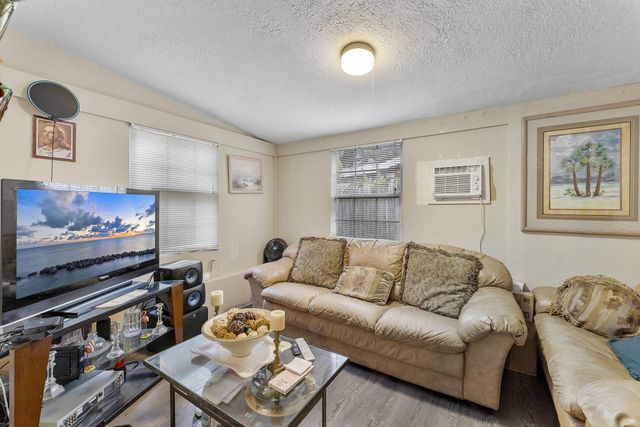 457 Evergreen Drive, Lake Park, FL 33403