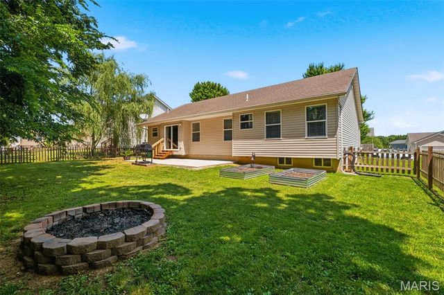 29362 Walnut Lake Lane, Wright City, MO 63390