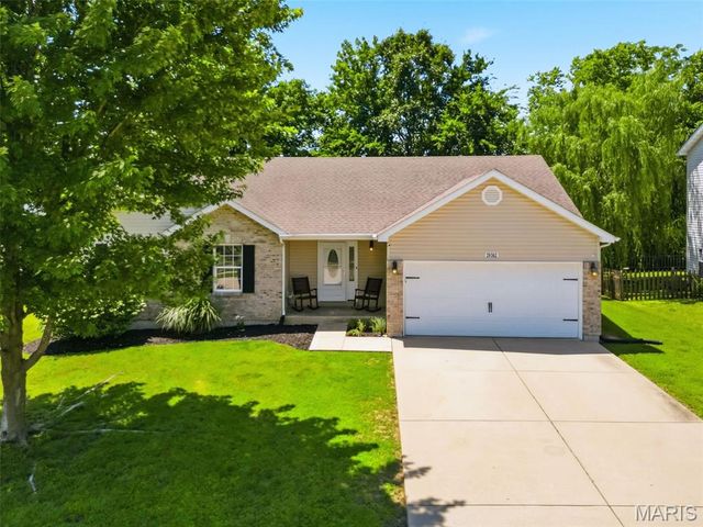 29362 Walnut Lake Lane, Wright City, MO 63390