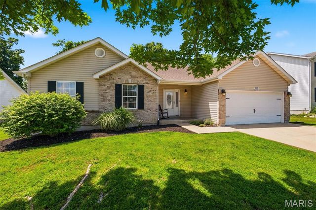 29362 Walnut Lake Lane, Wright City, MO 63390