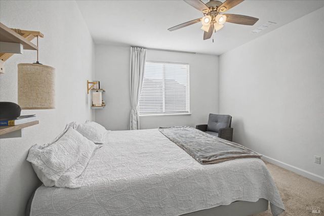 2482 Cinnabar Dr, Fairfield, CA 94533