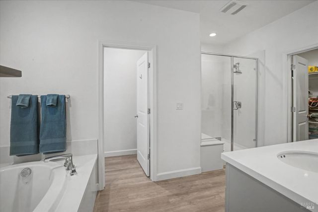 2482 Cinnabar Dr, Fairfield, CA 94533