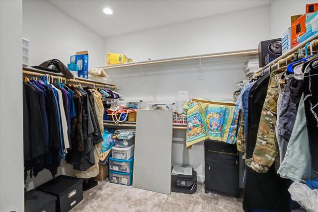 2482 Cinnabar Dr, Fairfield, CA 94533