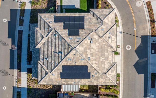 2482 Cinnabar Dr, Fairfield, CA 94533