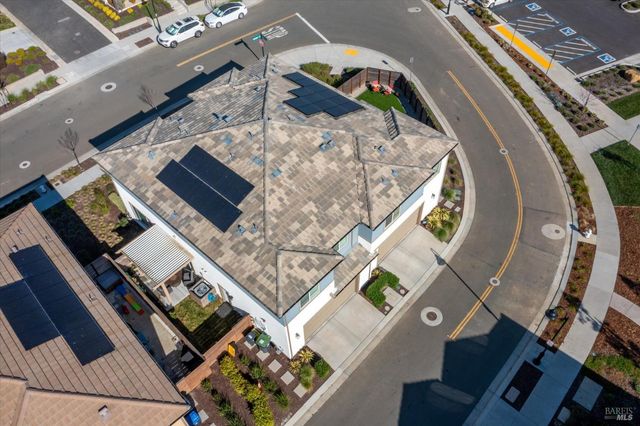 2482 Cinnabar Dr, Fairfield, CA 94533