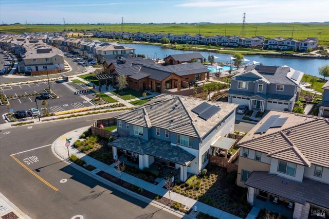 2482 Cinnabar Dr, Fairfield, CA 94533