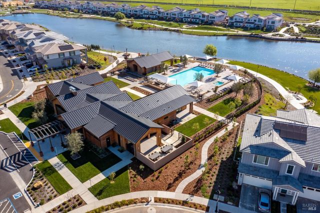 2482 Cinnabar Dr, Fairfield, CA 94533