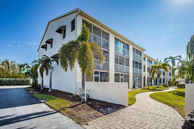 465 PINELLAS BAYWAY S 311, St Petersburg, FL 33715