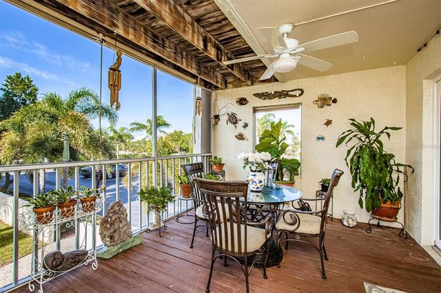 465 PINELLAS BAYWAY S 311, St Petersburg, FL 33715