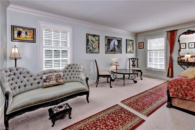 10 Whitby CT, Williamsburg, VA 23185