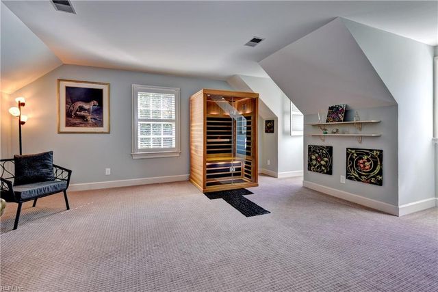 10 Whitby CT, Williamsburg, VA 23185