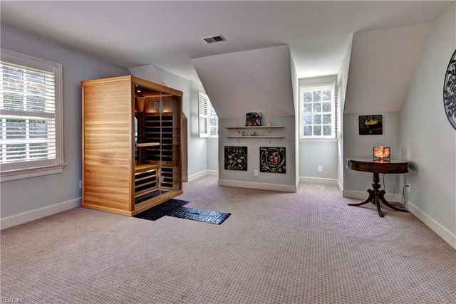 10 Whitby CT, Williamsburg, VA 23185