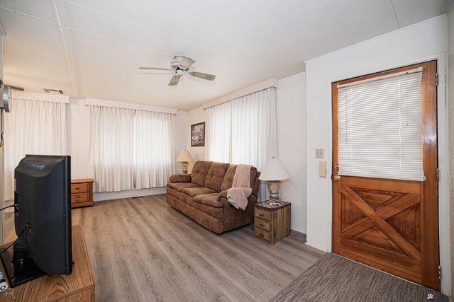 1076 S Myrtle Ave, Yuma, AZ 85364