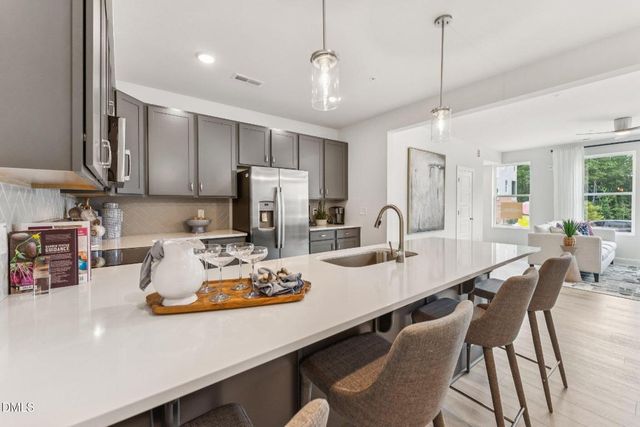 401 Grove Overlook Lane 100, Wake Forest, NC 27587