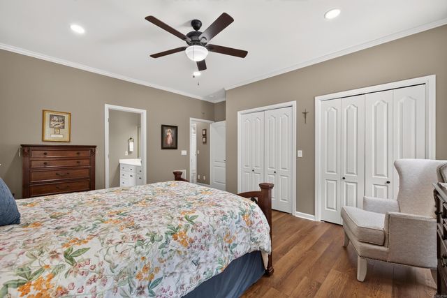 32 Sanchez Way, Hot Springs Village, AR 71909