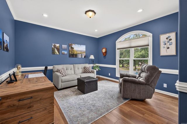 32 Sanchez Way, Hot Springs Village, AR 71909
