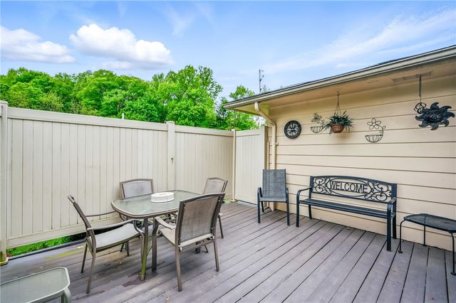 50 Davis Dr., Sharpsville, PA 16150