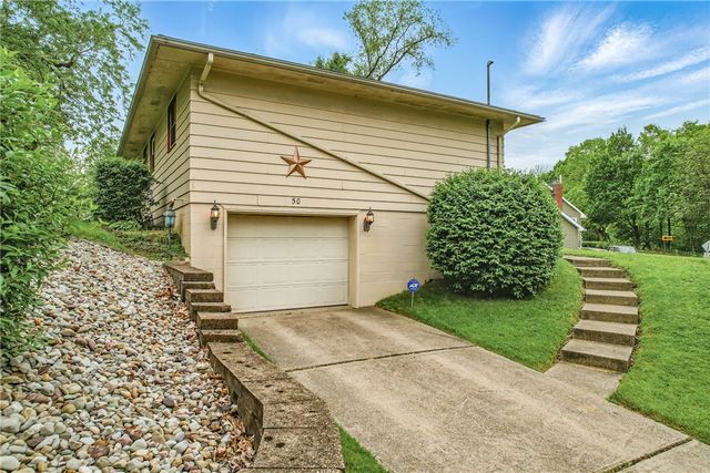 50 Davis Dr., Sharpsville, PA 16150