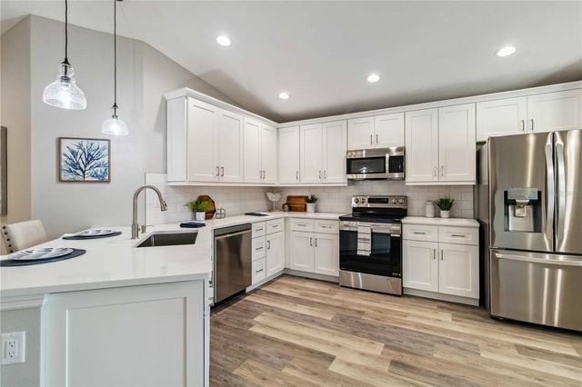 6316 DEER RUN RD, North Port, FL 34291