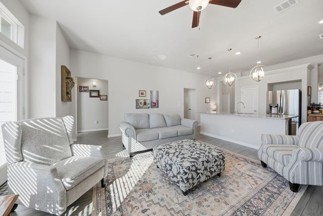 1010 Old Vine Road, Brenham, TX 77833