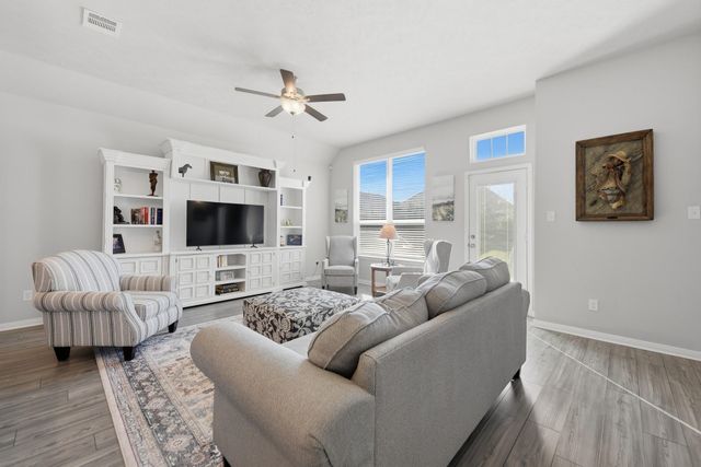 1010 Old Vine Road, Brenham, TX 77833