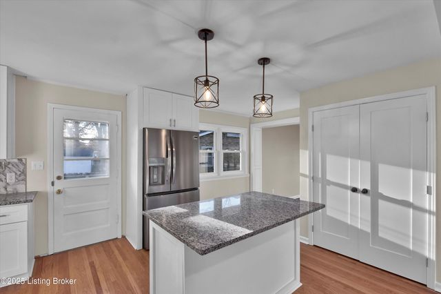 316 Short Rd, Louisville, KY 40207