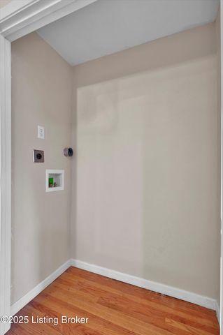 316 Short Rd, Louisville, KY 40207