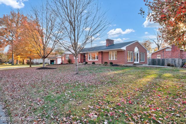 316 Short Rd, Louisville, KY 40207