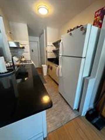240 Cozine Ave Apt 1E, New York City, NY 11207