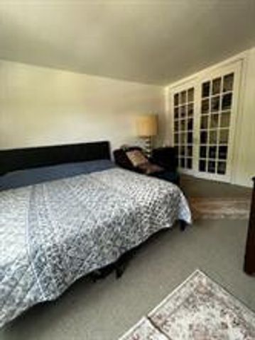 240 Cozine Ave Apt 1E, New York City, NY 11207