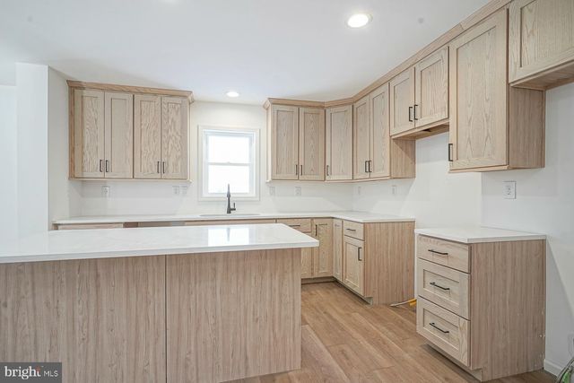 208 STRAND AVE, Sewell, NJ 08080