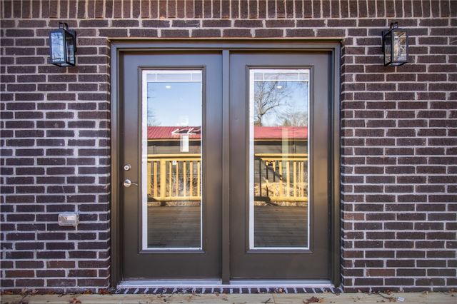 1013 Glass Street, Cave Springs, AR 72718