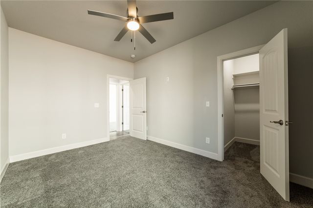 1013 Glass Street, Cave Springs, AR 72718
