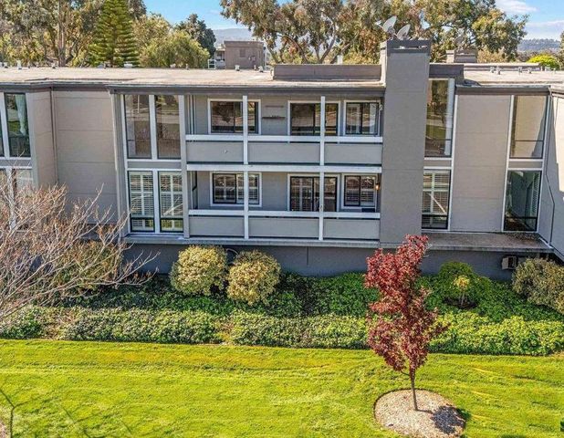 1111 Compass Lane 205, Foster City, CA 94404