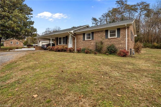 134 Park Drive, Jonesville, NC 28642