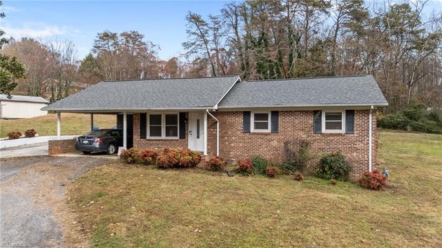 134 Park Drive, Jonesville, NC 28642