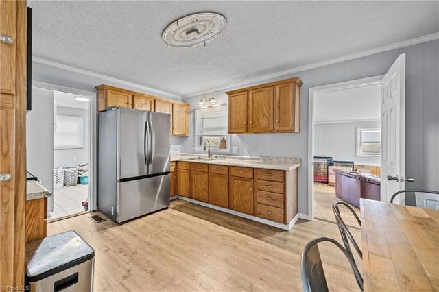 134 Park Drive, Jonesville, NC 28642