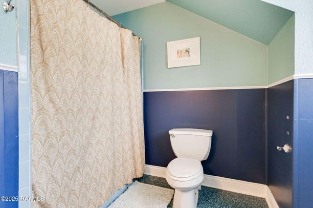 701 E Bayou Parkway, Lafayette, LA 70508