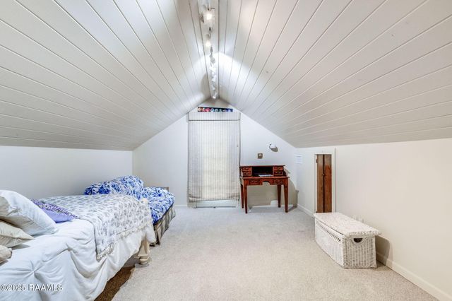 701 E Bayou Parkway, Lafayette, LA 70508