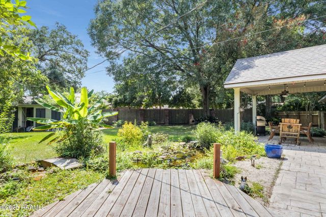 701 E Bayou Parkway, Lafayette, LA 70508