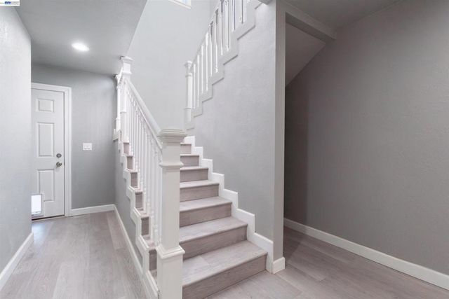 3781 Cottage Ct, Castro Valley, CA 94546