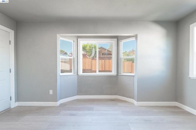 3781 Cottage Ct, Castro Valley, CA 94546
