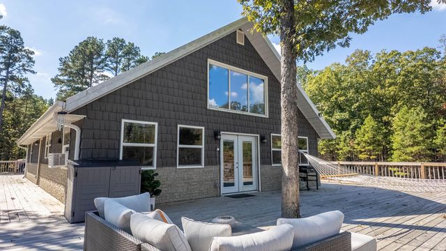 16051 Forrest Drive, Houston, MO 65483