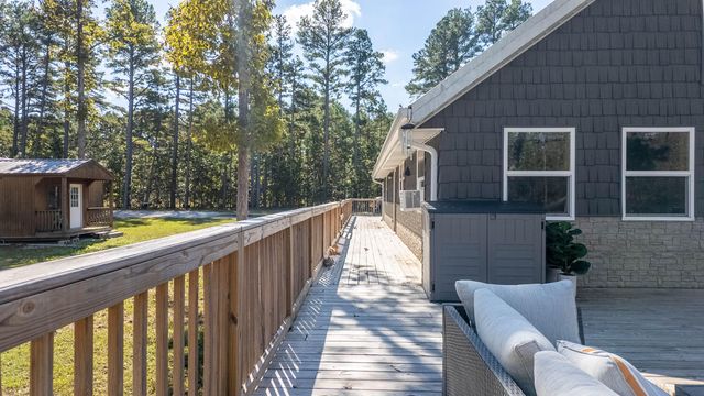 16051 Forrest Drive, Houston, MO 65483