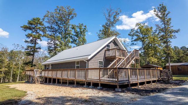 16051 Forrest Drive, Houston, MO 65483