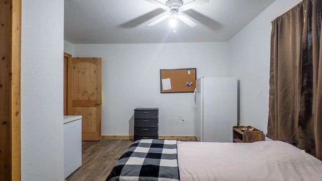 16051 Forrest Drive, Houston, MO 65483