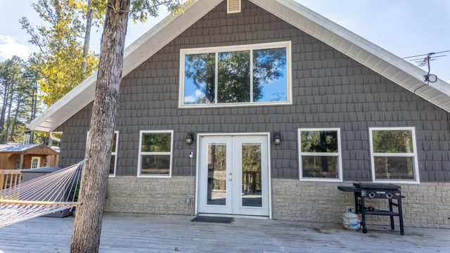 16051 Forrest Drive, Houston, MO 65483