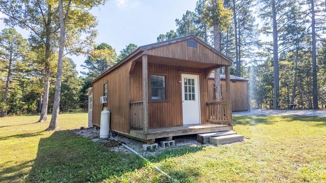 16051 Forrest Drive, Houston, MO 65483